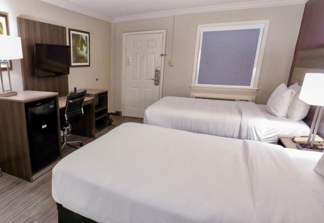 La Quinta Inn By Wyndham San Antonio Lackland Εξωτερικό φωτογραφία