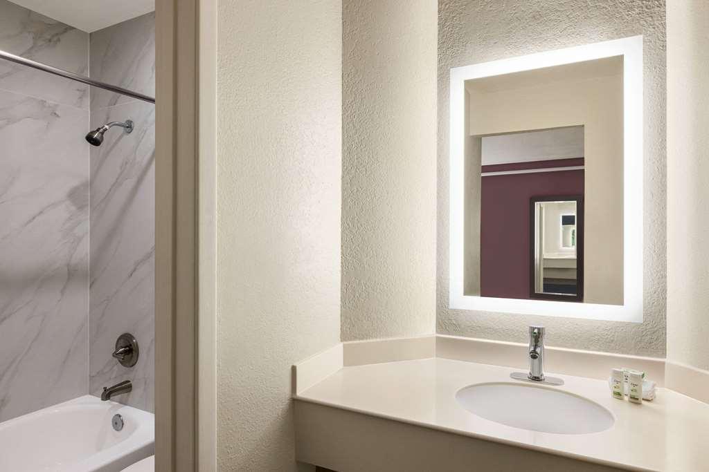 La Quinta Inn By Wyndham San Antonio Lackland Δωμάτιο φωτογραφία