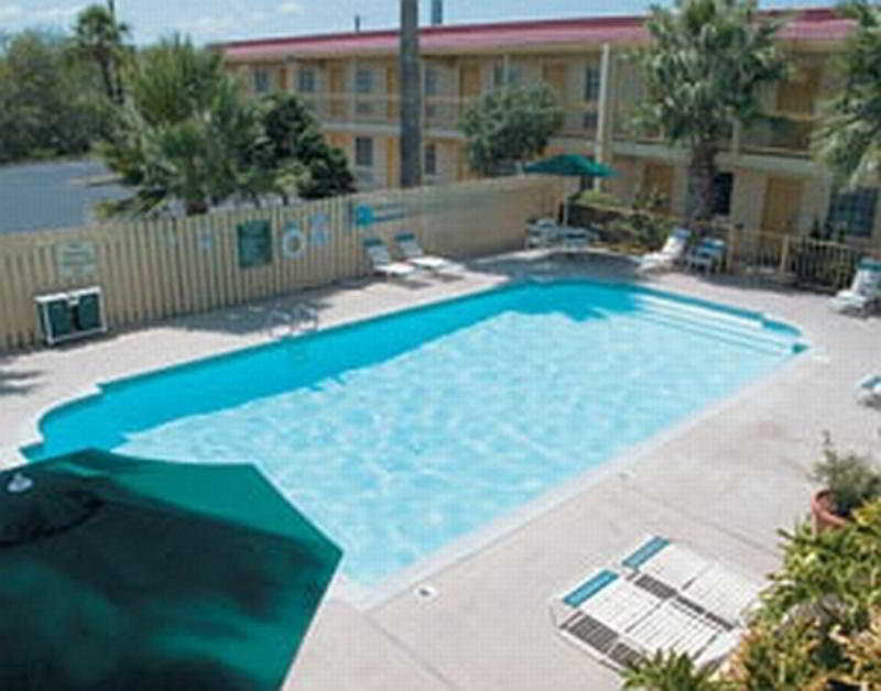 La Quinta Inn By Wyndham San Antonio Lackland Εξωτερικό φωτογραφία